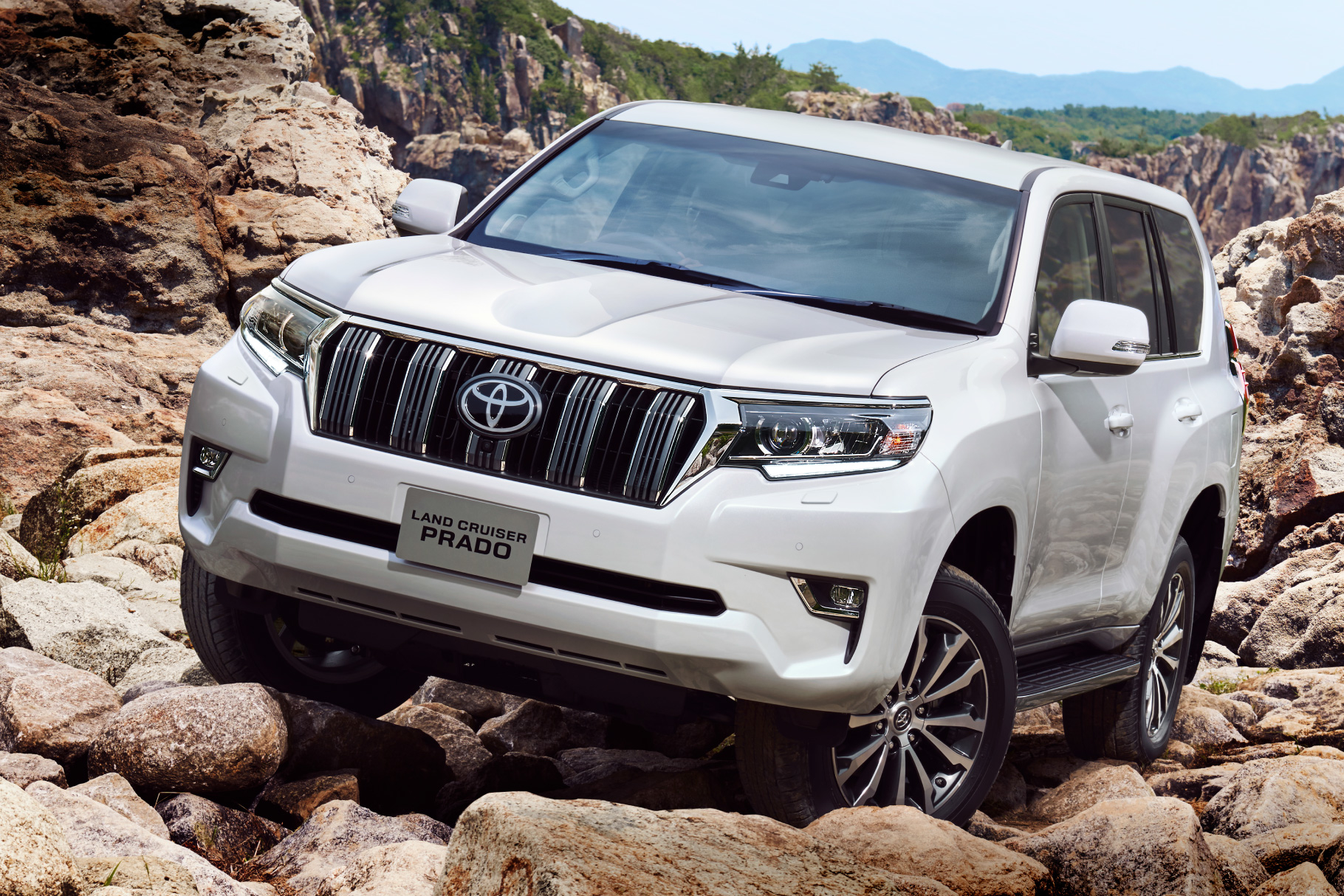 ランドクルーザー プラド トヨタカローラ愛知