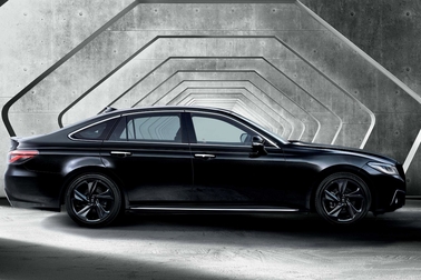特別仕様車HYBRID 2.5 RS“Limited”