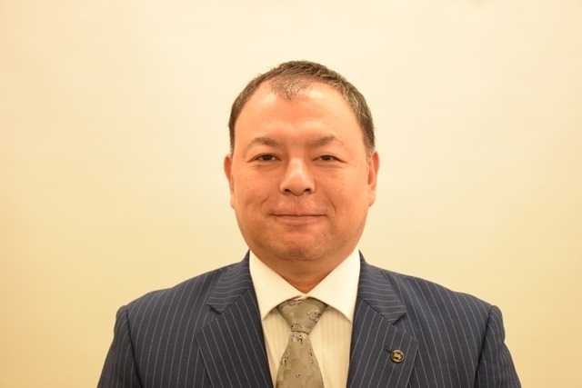 刈谷　浅井店長